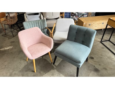 4 x decorative chairs


