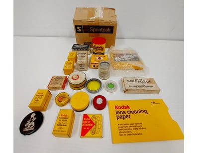 VINTAGE KODAK PHOTOGRAPHY ACCESSORY KIT IN SPRINTP...