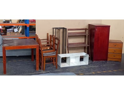 House & Homewares (SA982) - Lot 4025