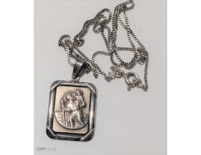 STERLING SILVER ST CHRISTOPHER PENDANT & CHAIN    ...