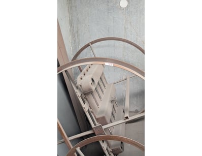 Mostly UNRESERVED POLY TANKs Manufacturer CLOSU... - Lot 265