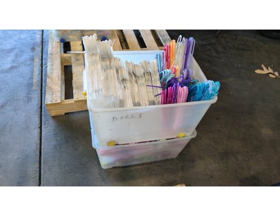 Assorted Coat Hangers, Qty 30

Sold as Lot

