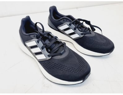 Major Brand Apparel & Footwear Liquidation Even... - Lot 199