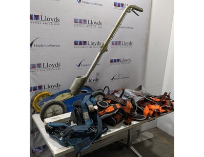 Dy-Mark Line Master line marking machine, fall arr...