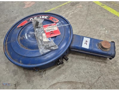 <p><strong>Air Cleaner Assembly with Fittings</str...