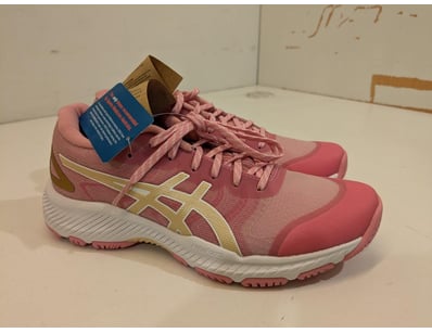 Major Brand Apparel & Footwear Liquidation Even... - Lot 276