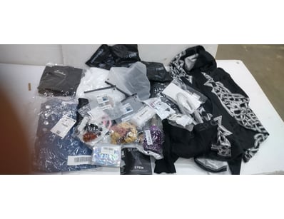 Unclaimed Freight (GCA998) - Lot 1573