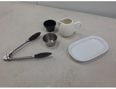 Assorted Catering Lot Includes Sauce Bowls, Songs,...