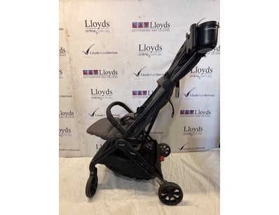 UNRESERVED Airport - Lost Property (A980) - Lot 130