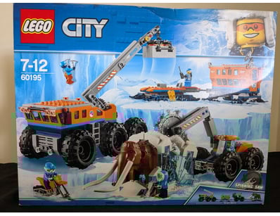 **UNRESERVED** LIFETIME COLLECTION OF LEGO PART... - Lot 667