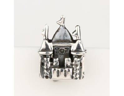 The Sterling Collection - Pendants, Rings, Brac... - Lot 301