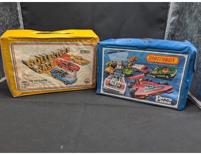 VINTAGE MATCHBOX AND DINKY TOYS COLLECTOR CASES WI...