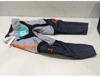 Motorcycle Apparel & Accessories (NSWA984) - Lot 190