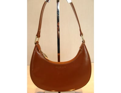 Designer Vault (A985) - Lot 252