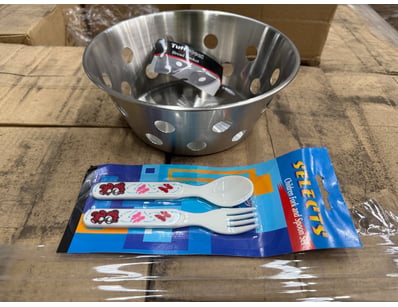 BOX LOT - QTY 12 Stainless Steel Bread Baskets wit...