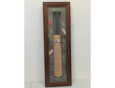 Mancave & Memorabilia (A1001) - Lot 800