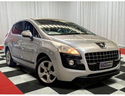 <b>2010 Peugeot 3008 - White - 172,564km - 1.6L Pe...