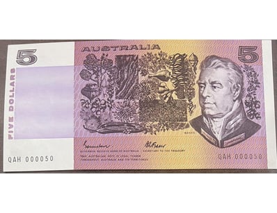 Banknotes & Coins (A989) - Lot 515