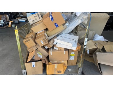 Assorted lot of car parts including Holdens, Chevr...