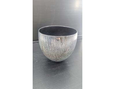 STUDIO CERAMIC BOWL BY PIPPIN DRYSDALE, 1997- FEAT...