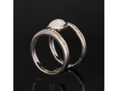 The Sterling Collection - Pendants, Rings, Brace... - Lot 59