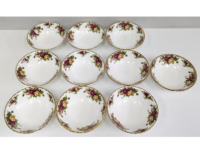 ROYAL ALBERT OLD COUNTRY ROSES BONE CHINA BOWL SET...