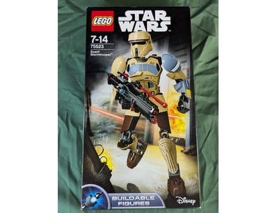 **UNRESERVED** LIFETIME COLLECTION OF LEGO PART... - Lot 183