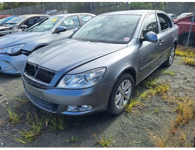 City of Gold Coast Abandoned Vehicles (ON4443) - Lot 3