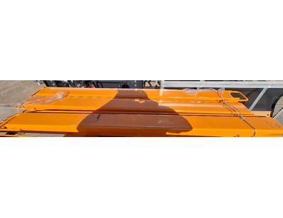 UNRESERVED BRISBANE Factory Direct Machines, Att... - Lot 45