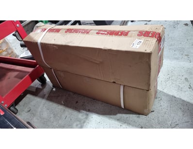 MOSTLY UNRESERVED 4x4 WORKSHOP BUSINESS CLOSURE... - Lot 174