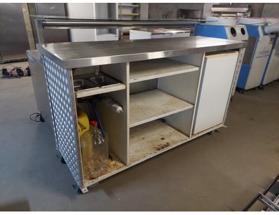 Commercial mobile workbench featuring stainless st...