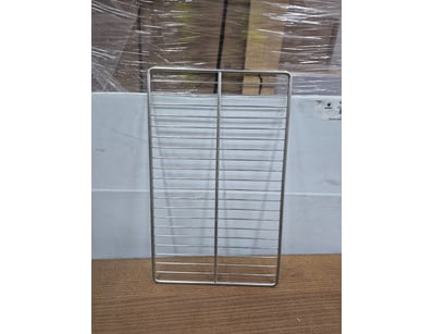 Lot of wire baking trays. 

SOLD AS LOT

