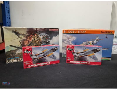 LOT OF FOUR UNASSEMBLED AIRCRAFT MODEL KITS - AIRF...