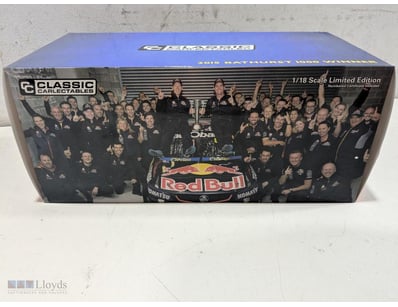CLASSIC COLLECTABLES 1/18 SCALE RED BULL RACING BA...