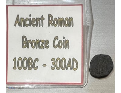 100BC-300 AD ANCIENT ROMAN BRONZE COIN  



311206...