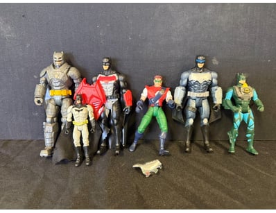 Antiques, Vintage & Interior Treasures  (A1005) - Lot 723