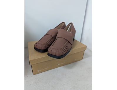 Shoes, Raid London, loafers, brown Pu, size uk6
...