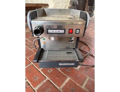 Cottles Bridge Winery Closure (VICA1006) - Lot 18