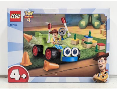 LEGO Toy Story 4 set 10766 featuring Woody's RC ca...