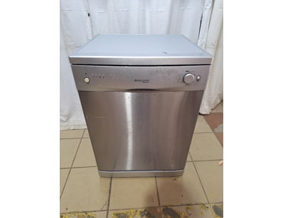 Whitegoods & Appliances (A983) - Lot 940