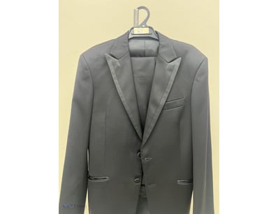 MONACO PURE AUSTRALAIN WOOL 2 PCS  TUXEDO REGULAR ...