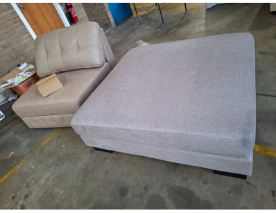 House & Homewares (A91001) - Lot 52