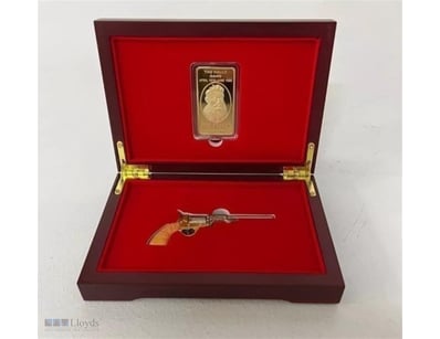 NED KELLY UNIQUE BOXED SET OF 1 GOLD INGOT & PISTO...
