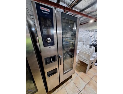 <b> NEW LISTING </b> - Rational iCombi Pro Combina...