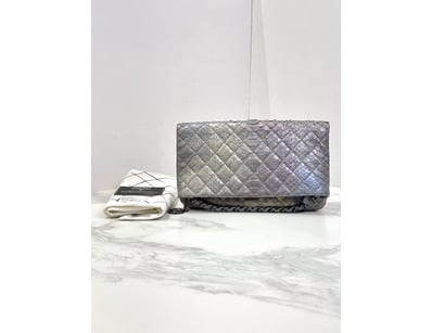 Designer Vault (A979) - Lot 5550