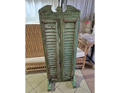 Decorative Screen, Green

Dimensions: H 133cm x W ...