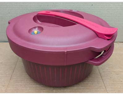 Whitegoods & Appliances (A1001) - Lot 2758