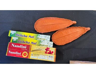Terracotta incense burner set

