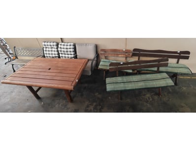 Furniture, assorted outdoor furniture including Be...