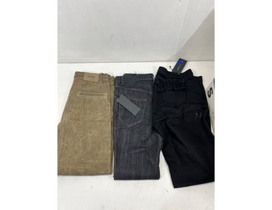Boutique Clothing Liquidation (ON11818) - Lot 359